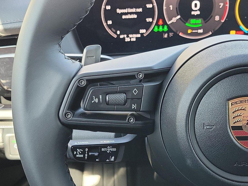 new 2025 Porsche Panamera car