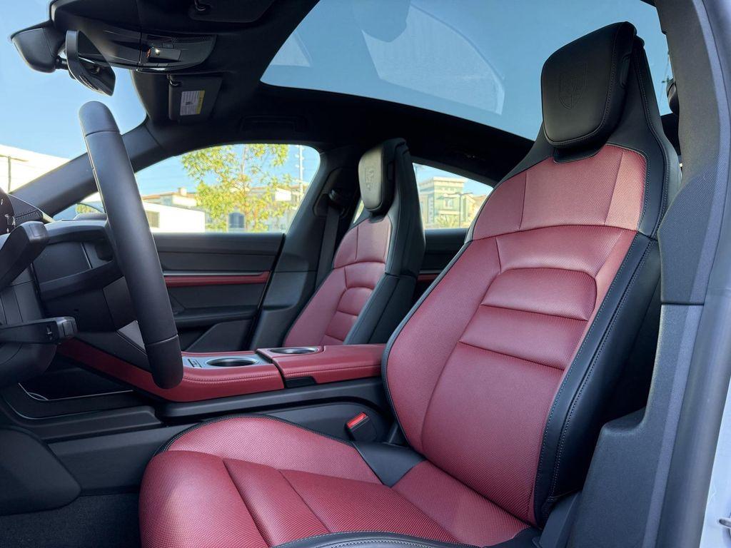 new 2025 Porsche Taycan car