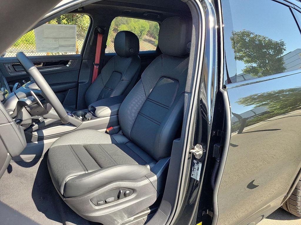 new 2026 Porsche Cayenne car