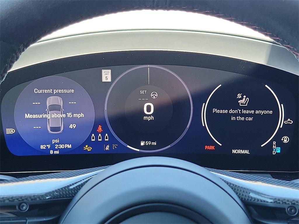 new 2025 Porsche Macan car