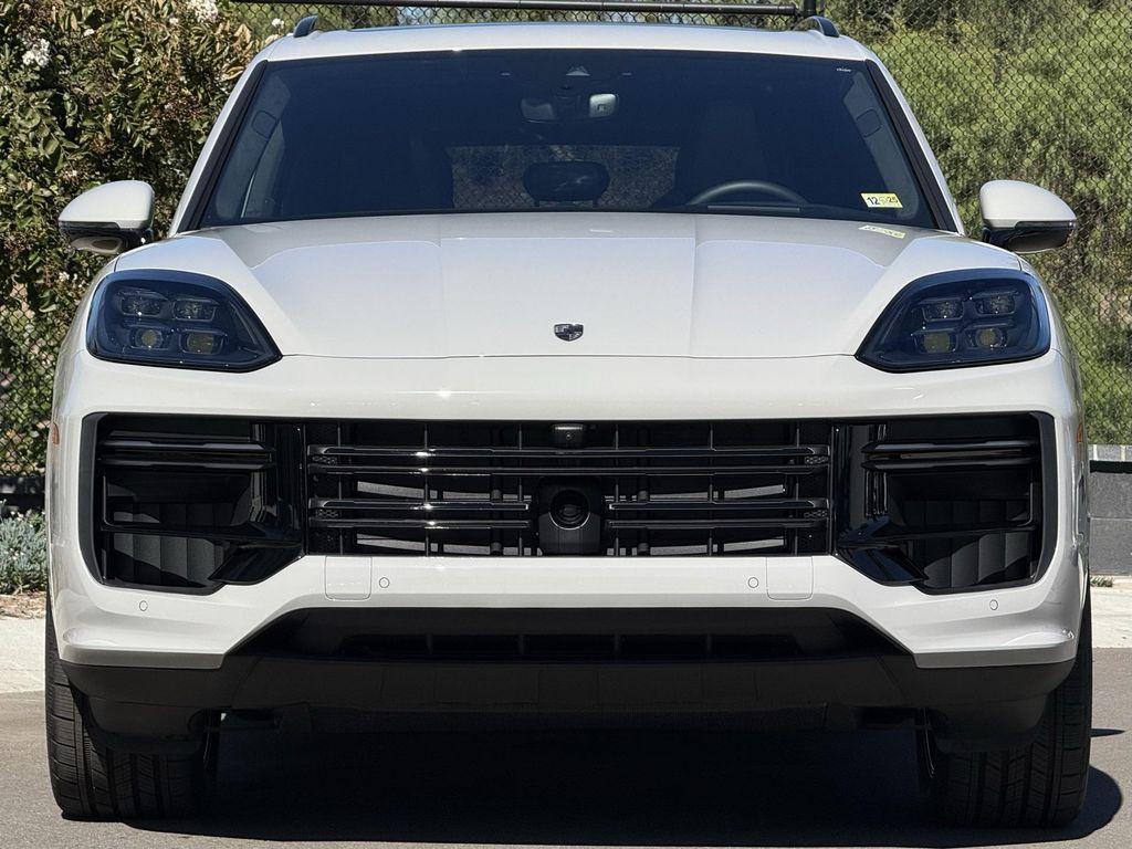 new 2025 Porsche Cayenne car