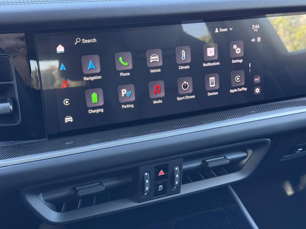 new 2025 Porsche Cayenne car