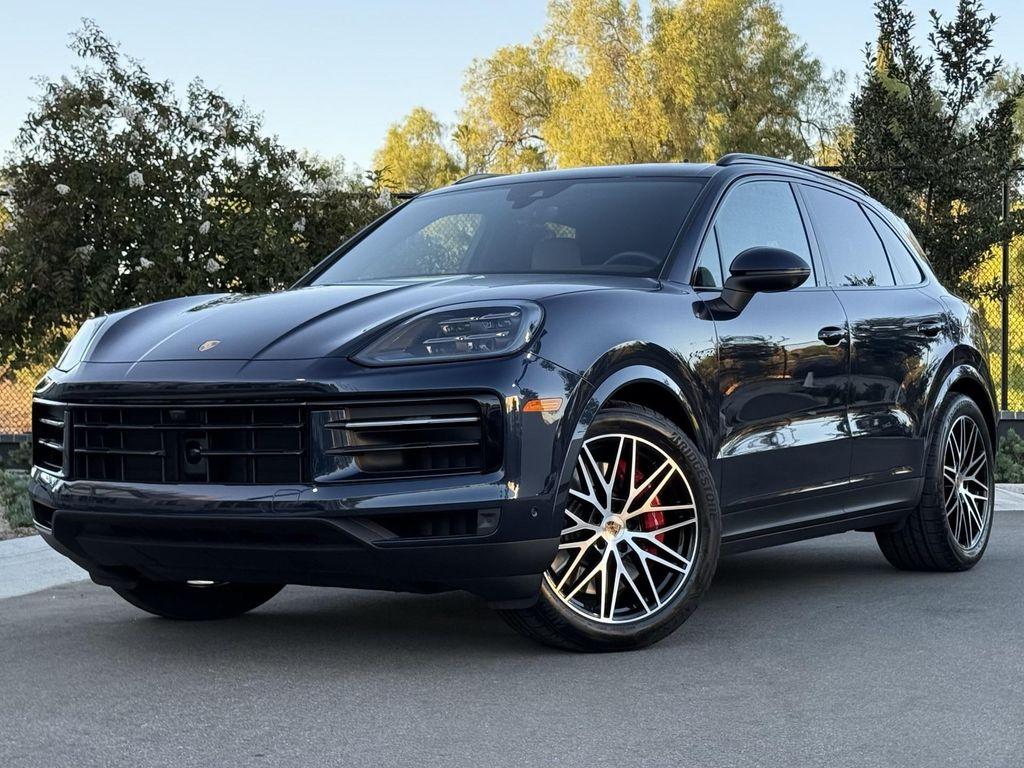 new 2025 Porsche Cayenne car