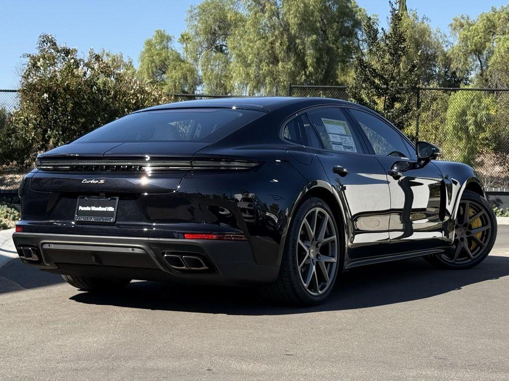 new 2025 Porsche Panamera car