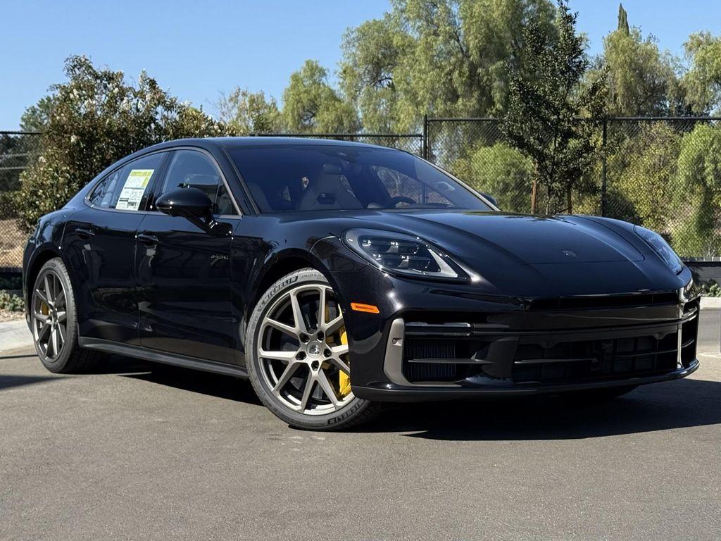 new 2025 Porsche Panamera car