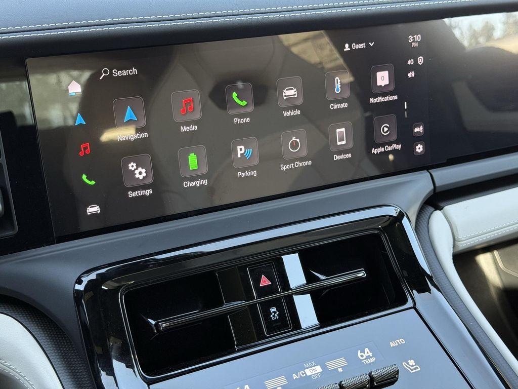 new 2025 Porsche Panamera car