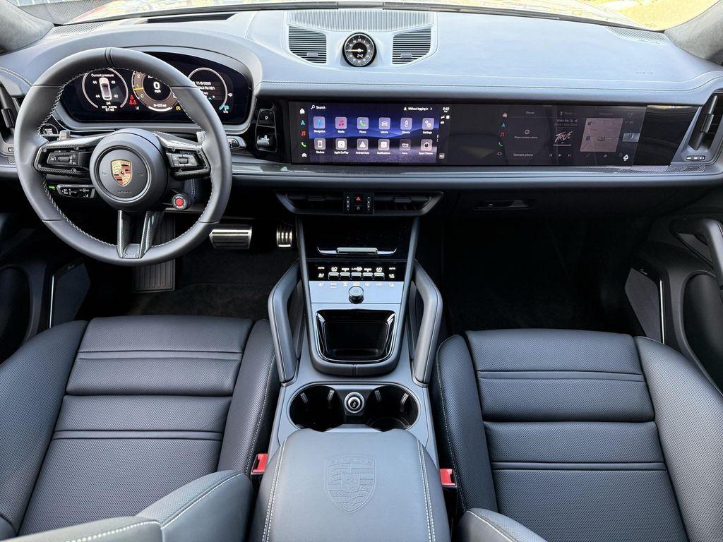 new 2026 Porsche Cayenne car