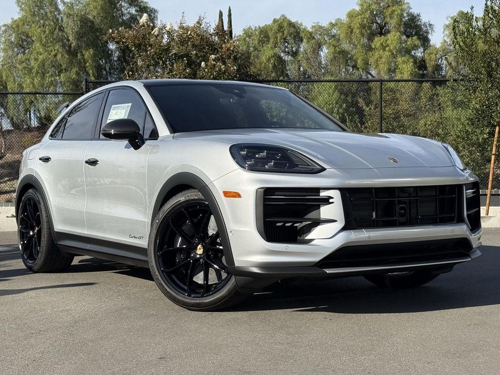 new 2026 Porsche Cayenne car
