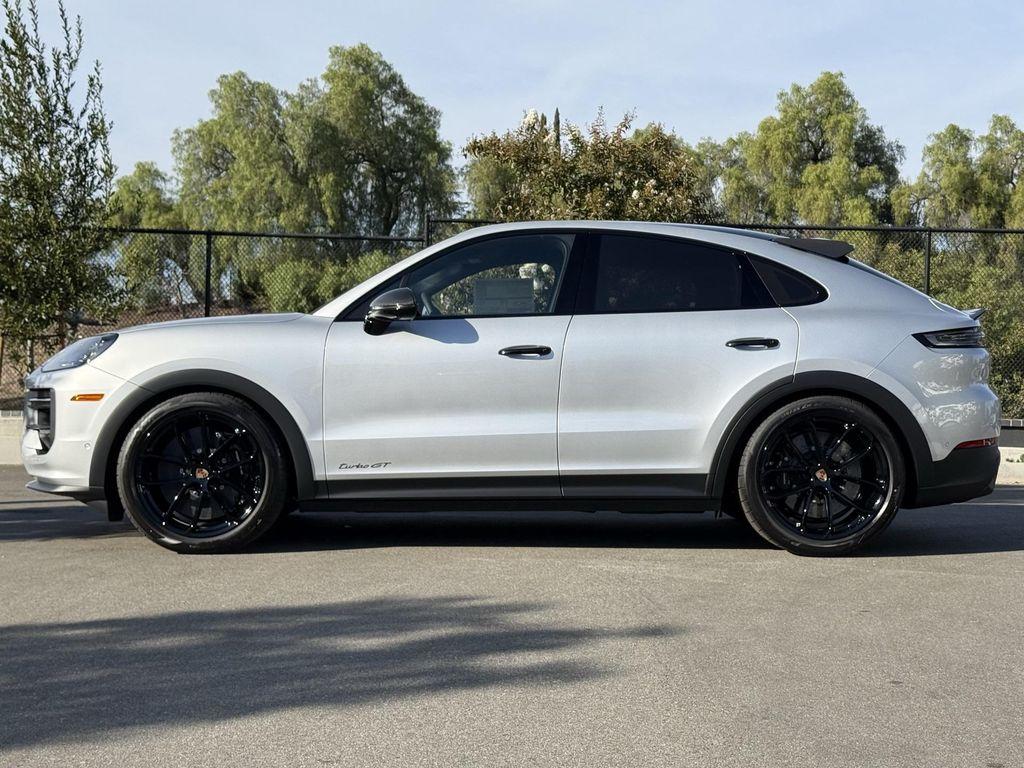 new 2026 Porsche Cayenne car