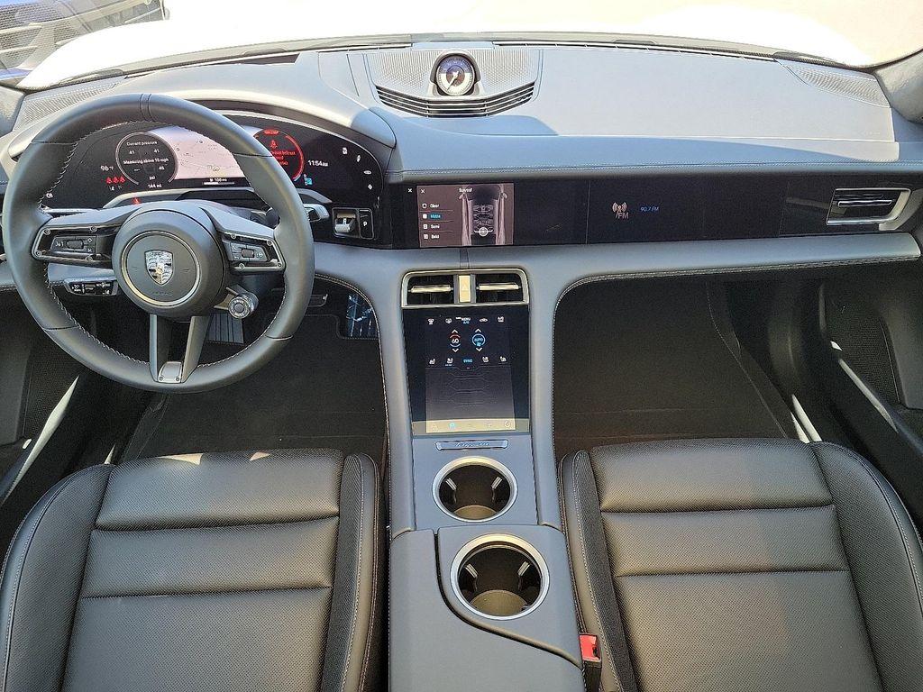 new 2025 Porsche Taycan car