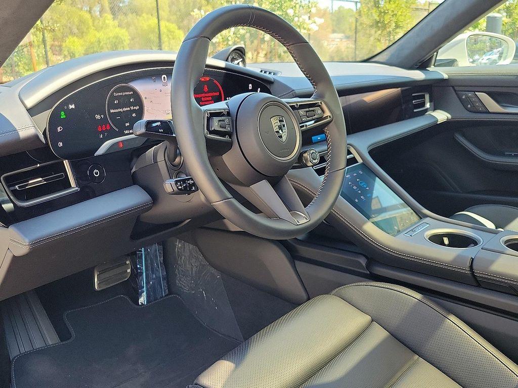 new 2025 Porsche Taycan car
