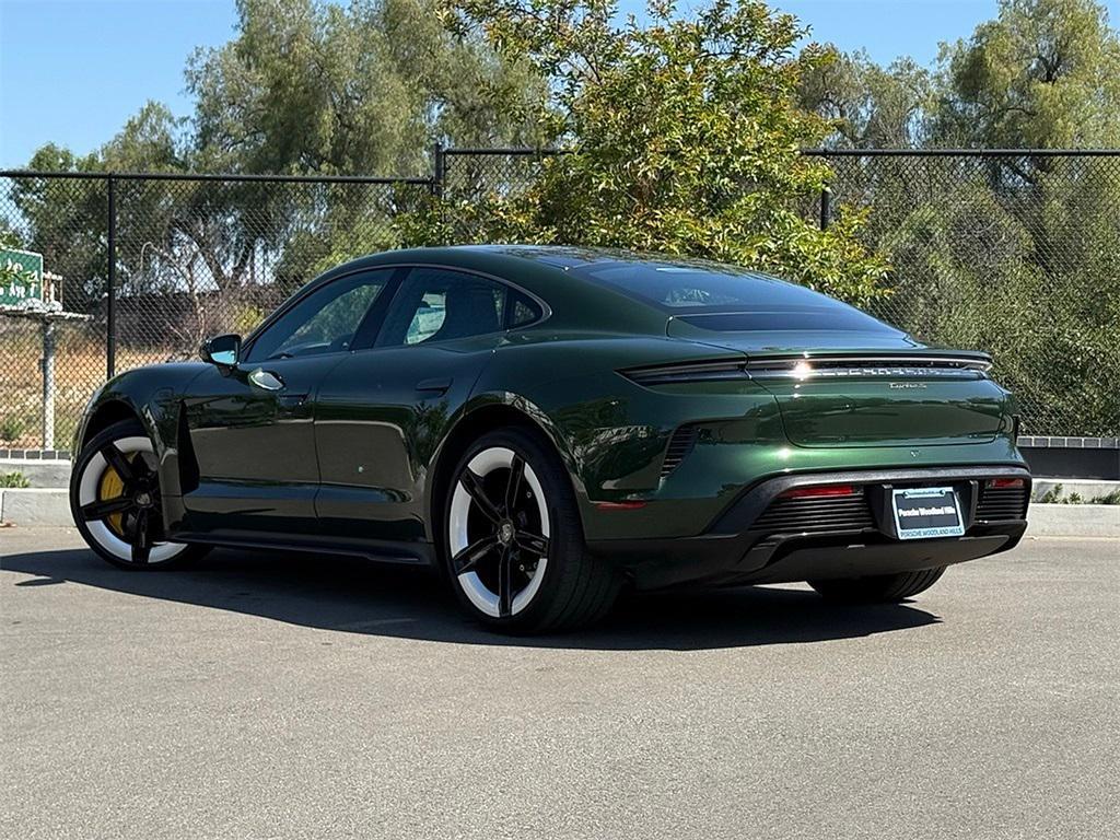 new 2025 Porsche Taycan car