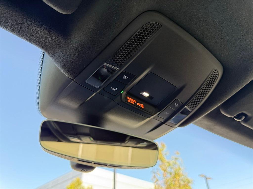 new 2025 Porsche Taycan car