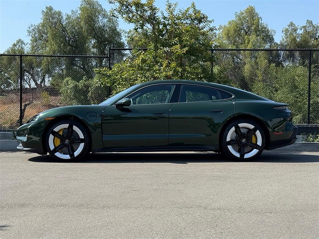 new 2025 Porsche Taycan car
