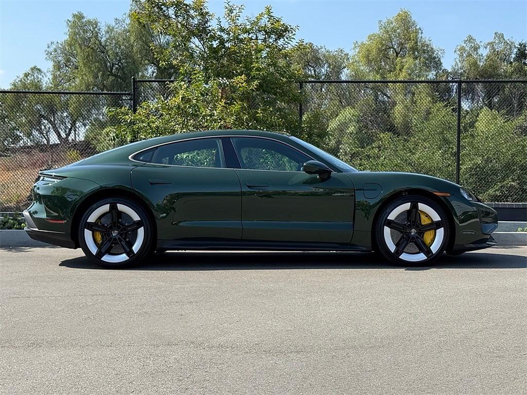 new 2025 Porsche Taycan car