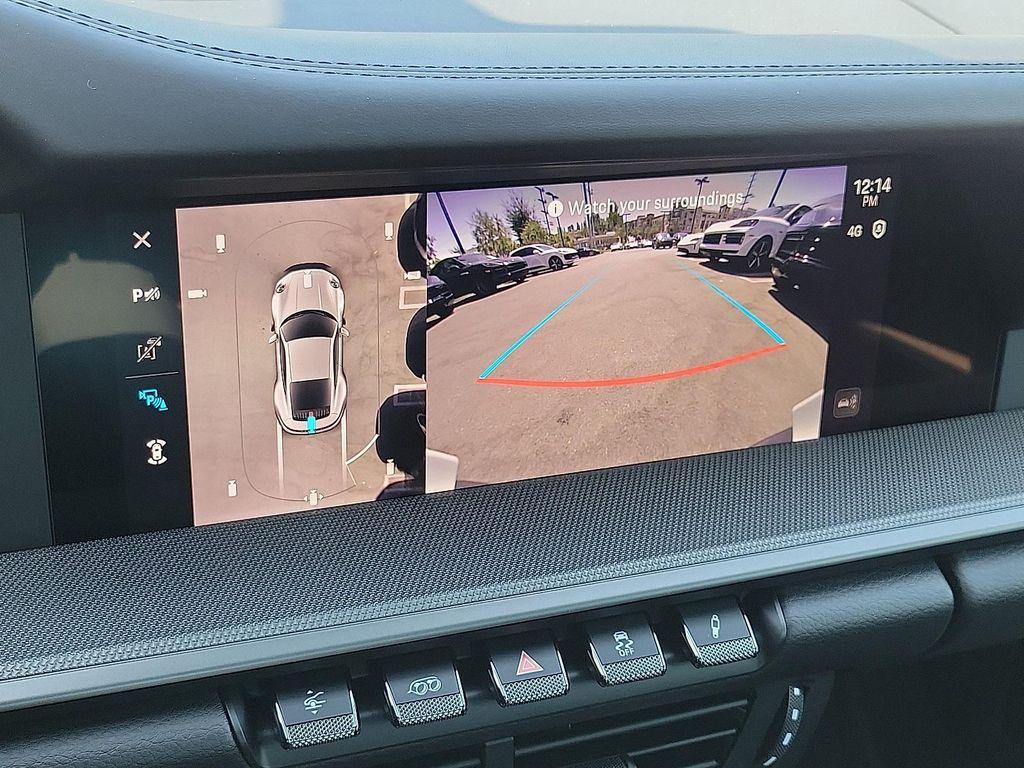 new 2025 Porsche 911 car