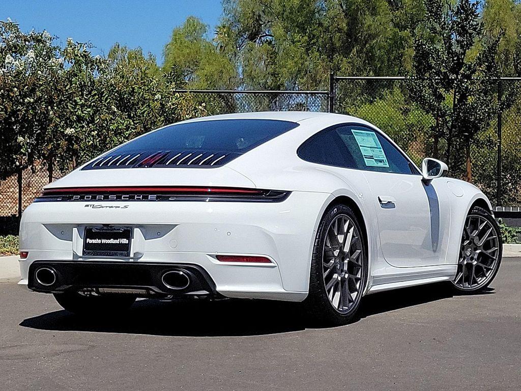 new 2025 Porsche 911 car