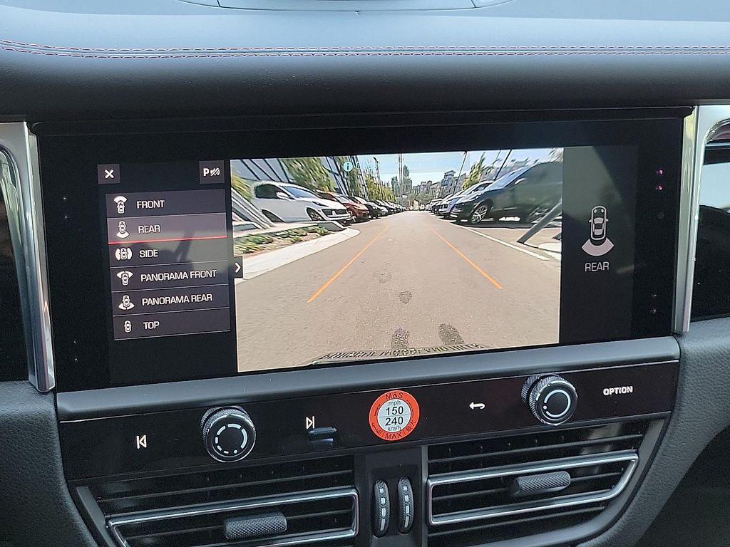 new 2026 Porsche Macan car