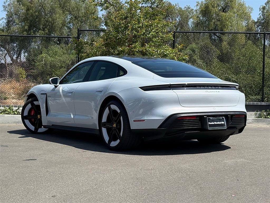 new 2025 Porsche Taycan car