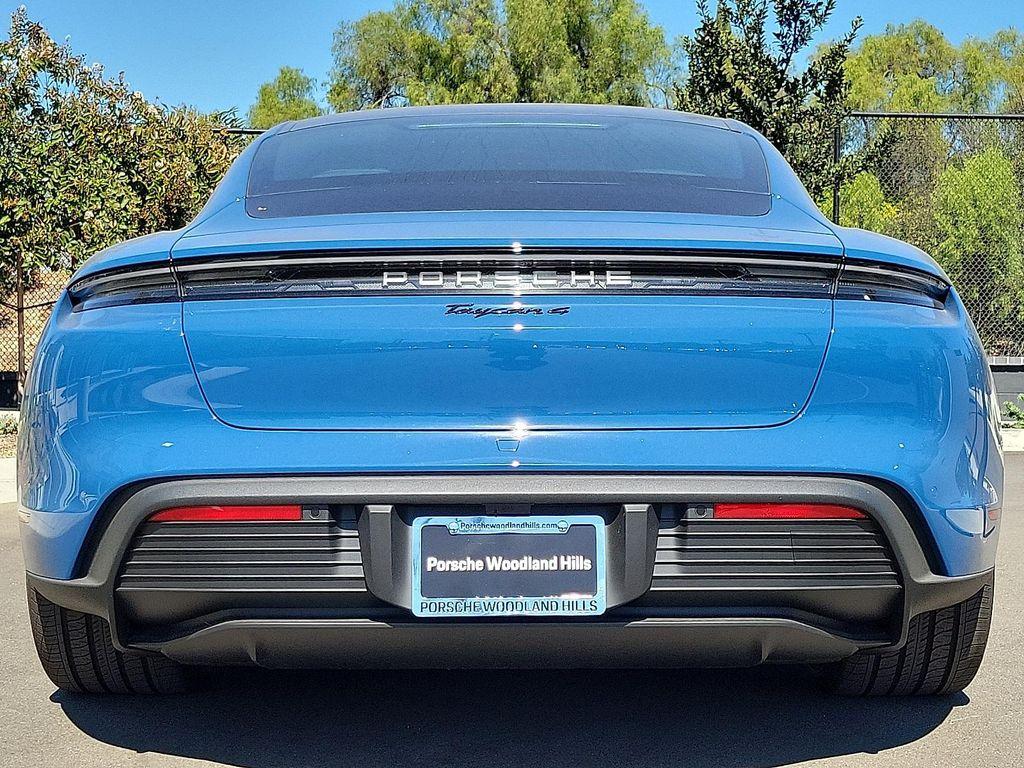 new 2026 Porsche Taycan car