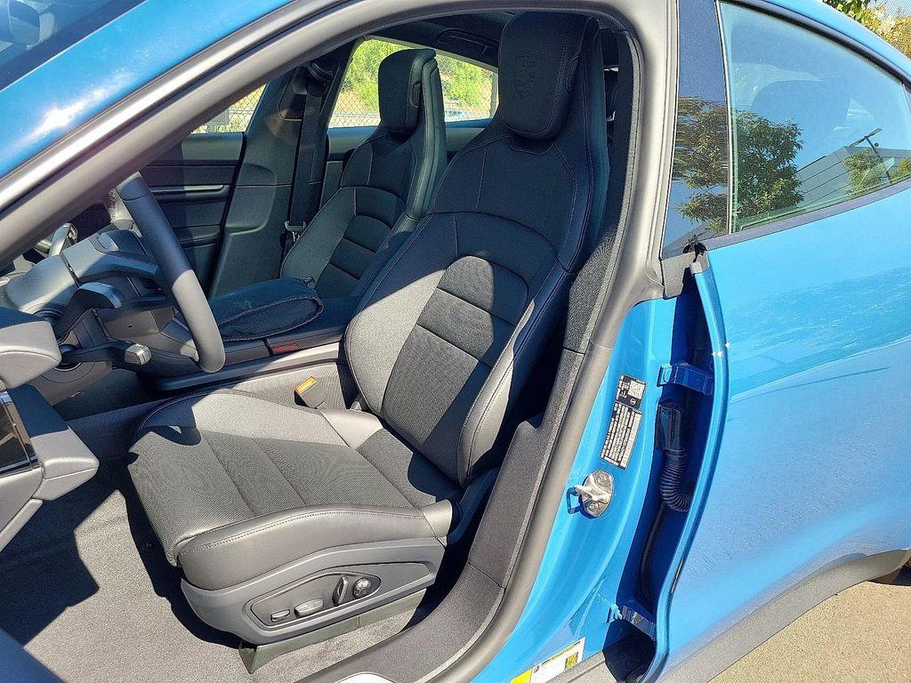 new 2026 Porsche Taycan car