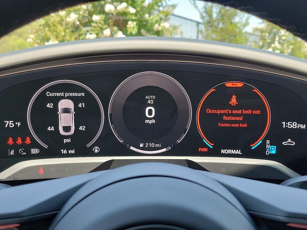 new 2025 Porsche Taycan car