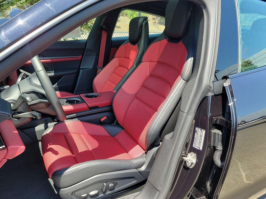 new 2025 Porsche Taycan car