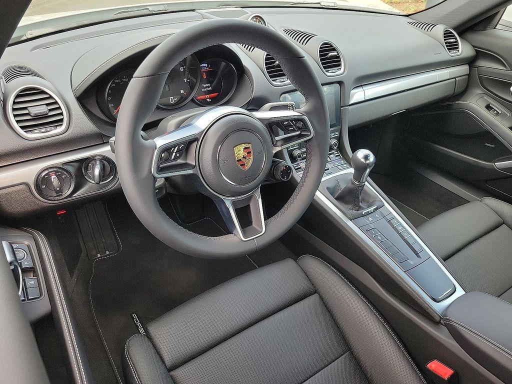 new 2025 Porsche 718 Cayman car