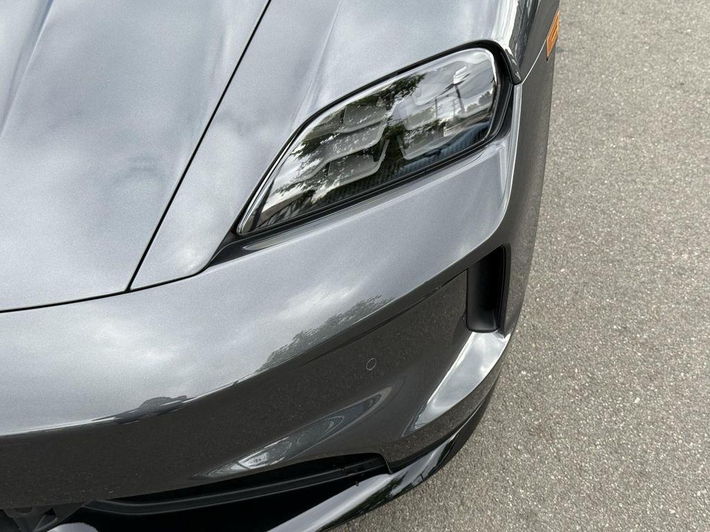 new 2025 Porsche Taycan car