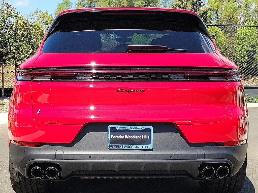 new 2025 Porsche Cayenne car