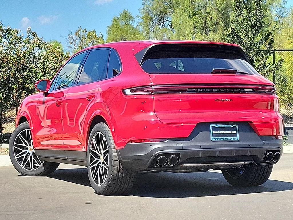 new 2025 Porsche Cayenne car