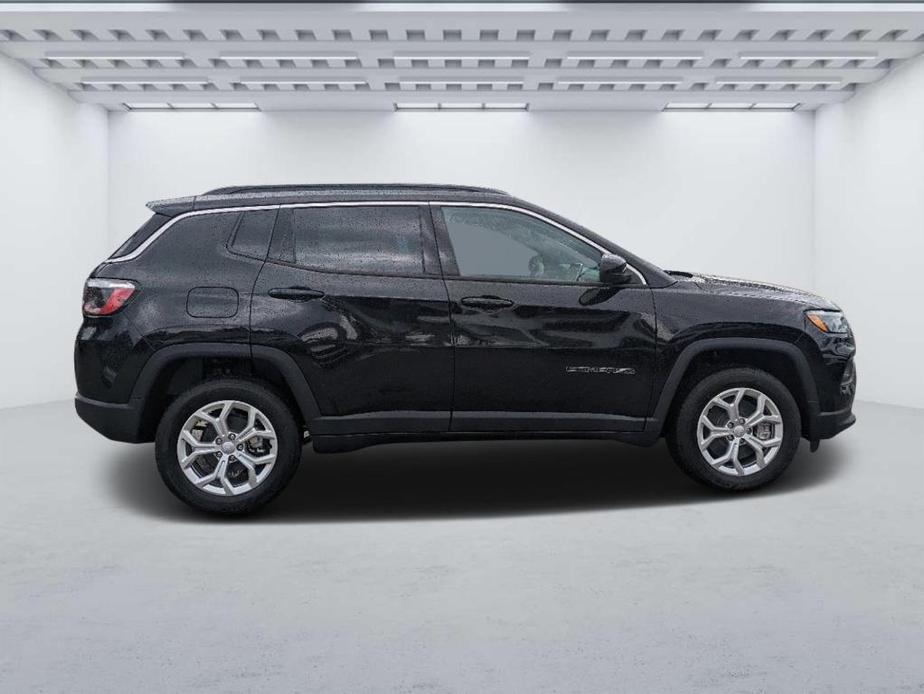 new 2024 Jeep Compass car, priced at $35,035