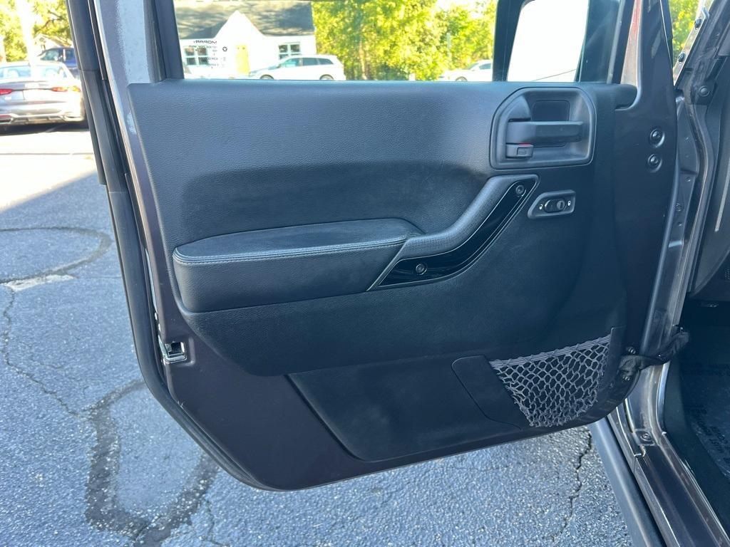 used 2016 Jeep Wrangler Unlimited car, priced at $17,570