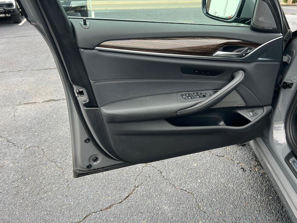 used 2022 BMW 540 car, priced at $35,995