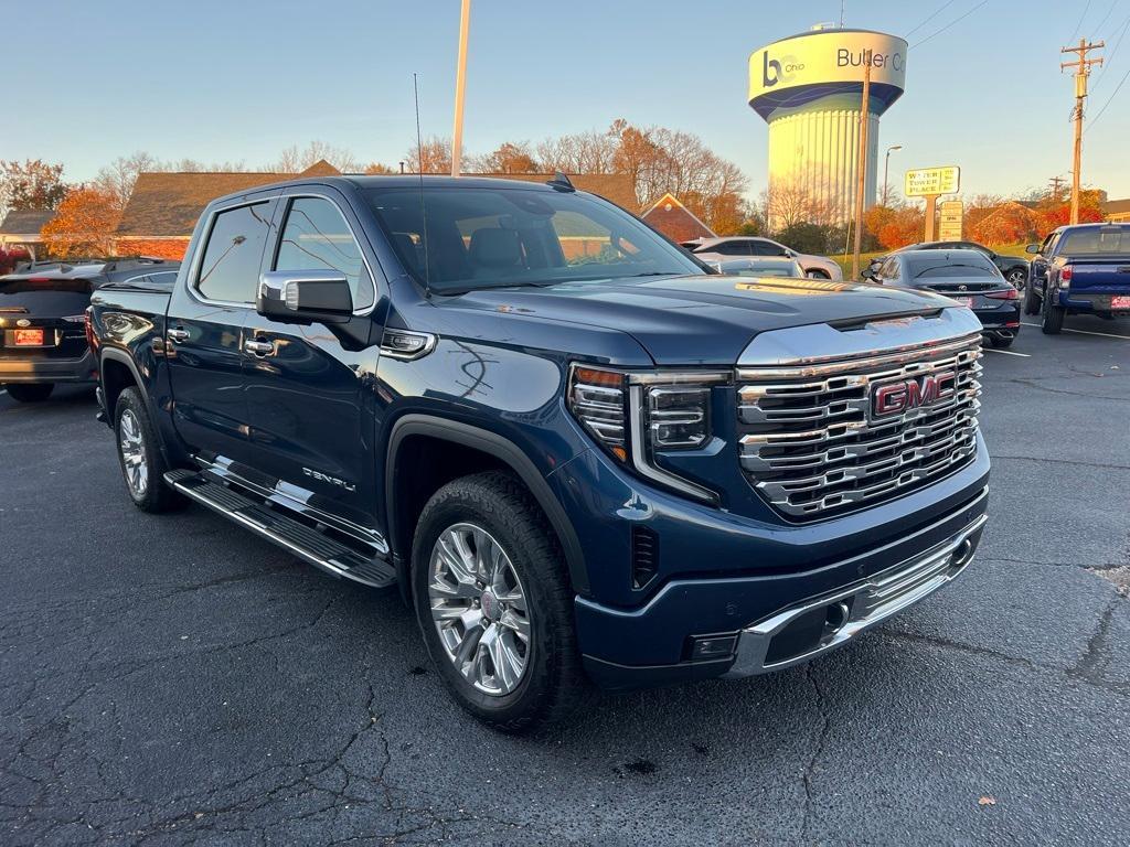 used 2022 GMC Sierra 1500 car, priced at $48,200