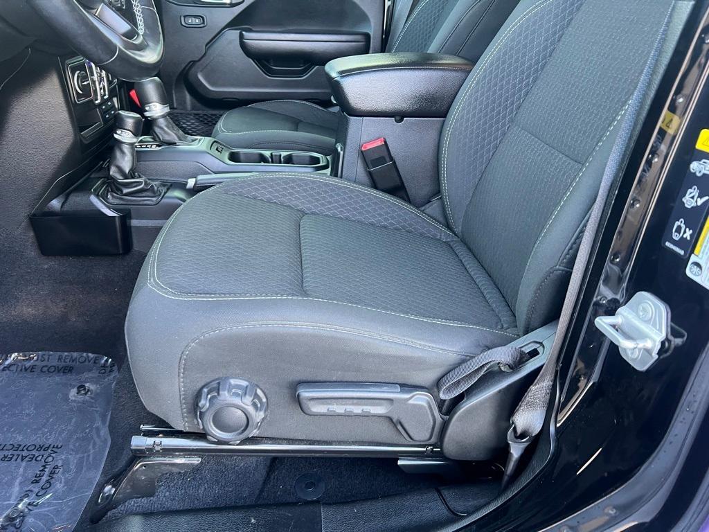 used 2021 Jeep Wrangler Unlimited car, priced at $28,336