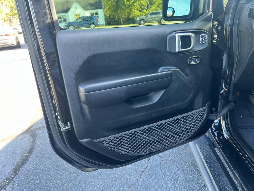 used 2021 Jeep Wrangler Unlimited car, priced at $28,336