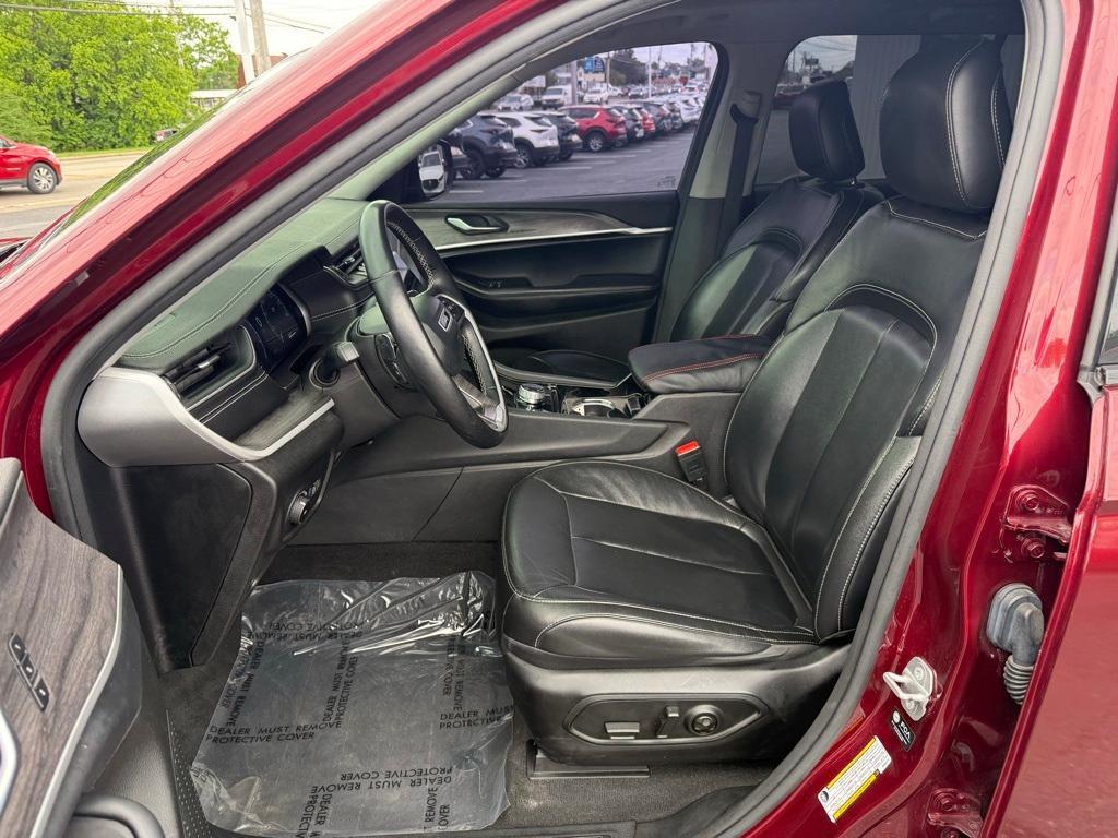 used 2022 Jeep Grand Cherokee car, priced at $23,995