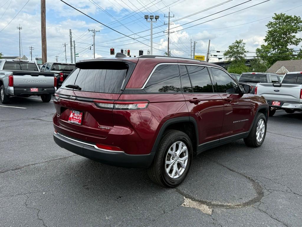 used 2022 Jeep Grand Cherokee car, priced at $23,995