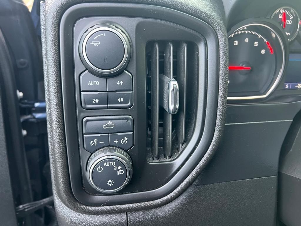 used 2021 Chevrolet Silverado 1500 car, priced at $32,995