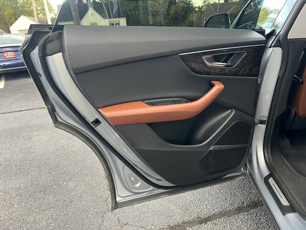 used 2022 Audi Q8 car, priced at $37,995