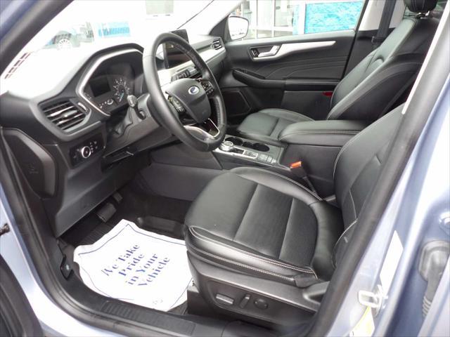 used 2022 Ford Escape car, priced at $29,400