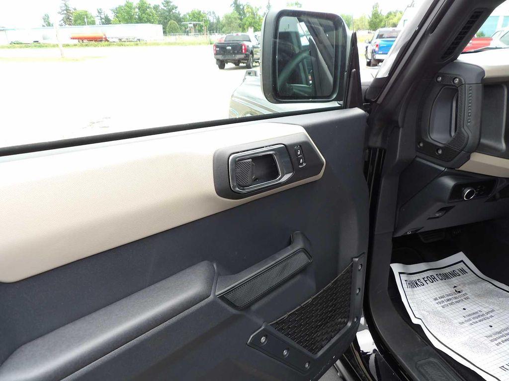 new 2025 Ford Bronco car