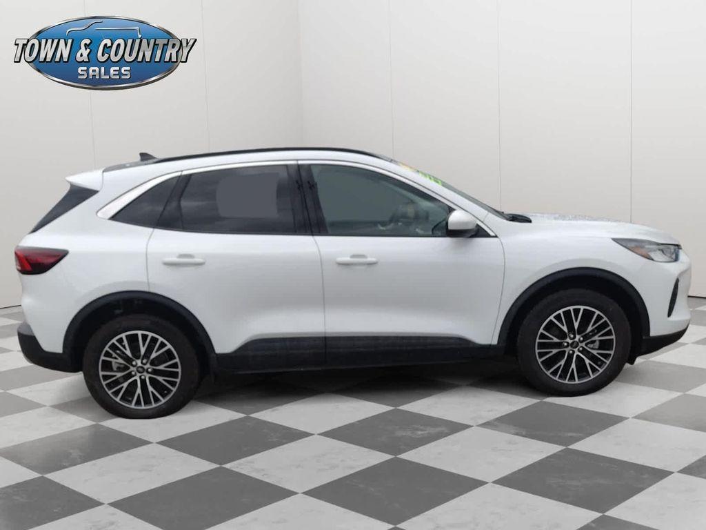 used 2023 Ford Escape PHEV car, priced at $35,125