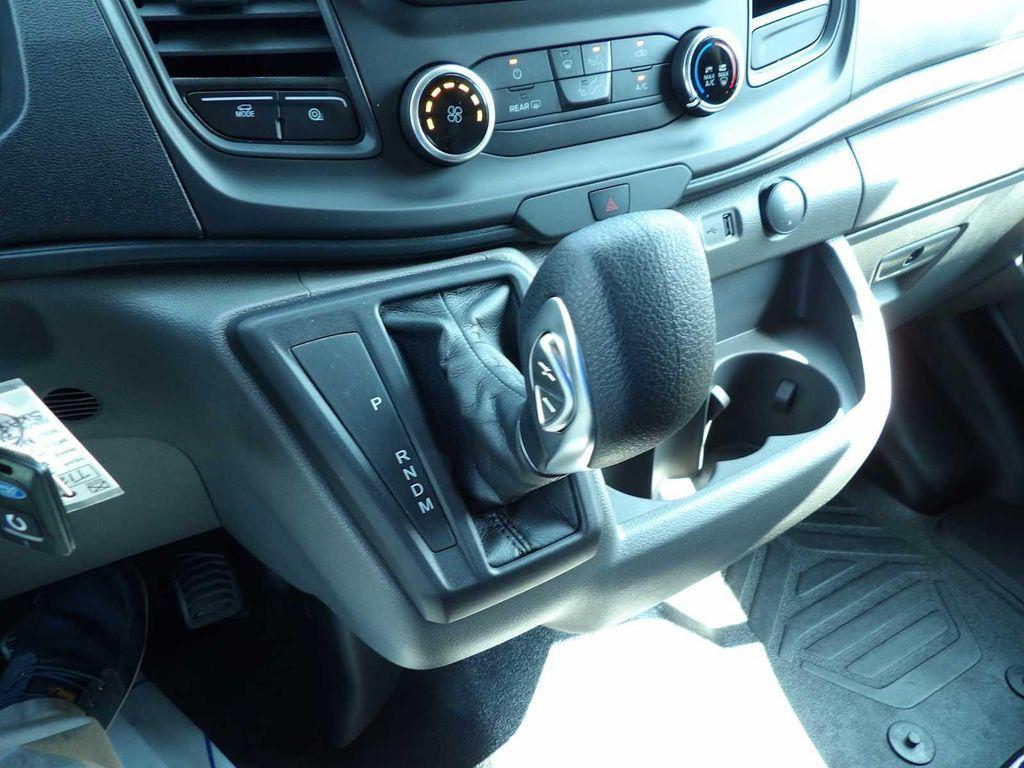 new 2025 Ford Transit-250 car