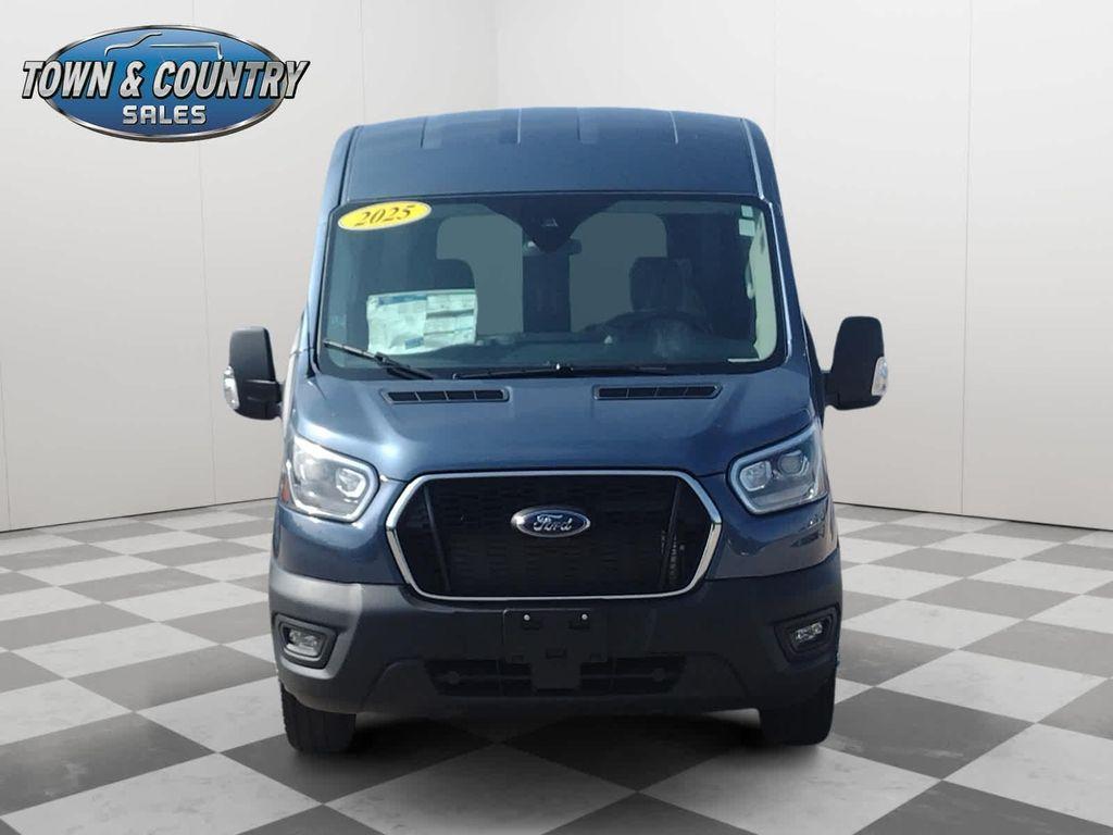 new 2025 Ford Transit-250 car