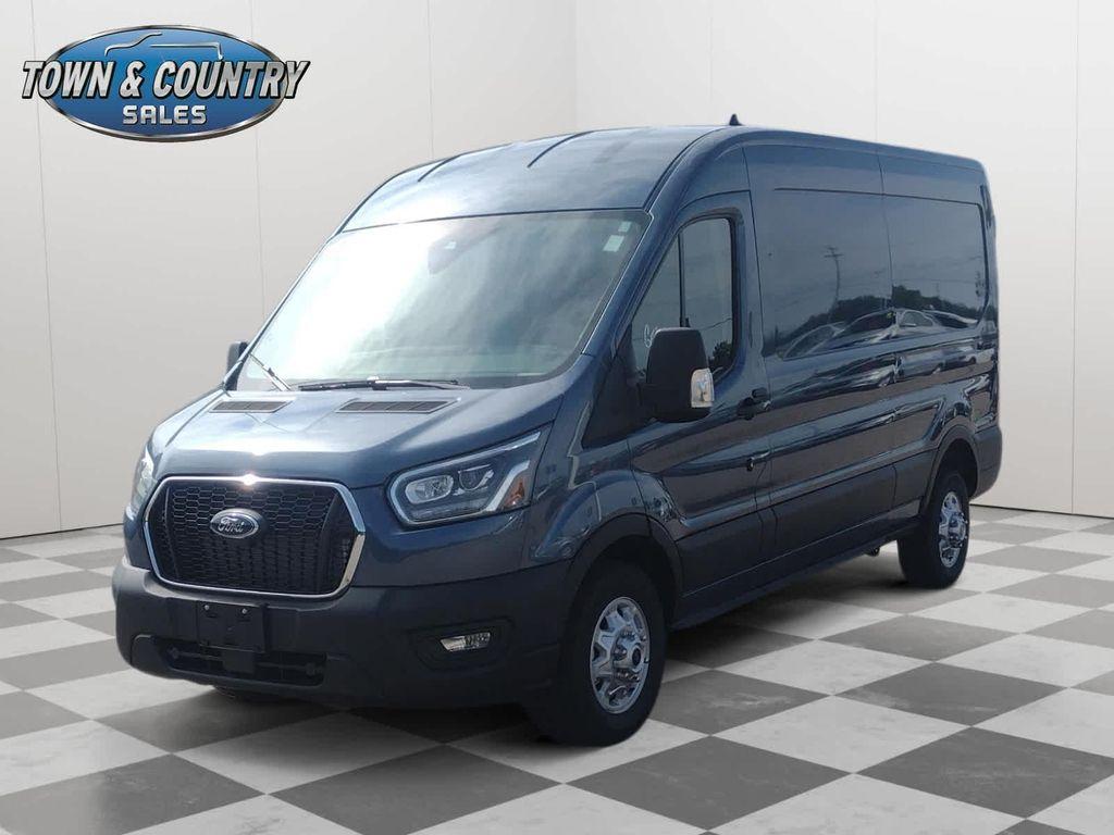 new 2025 Ford Transit-250 car