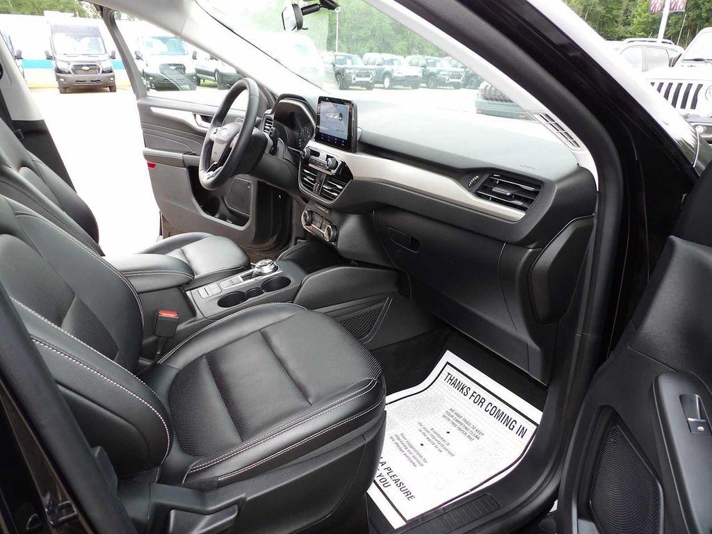 used 2022 Ford Escape car, priced at $28,390
