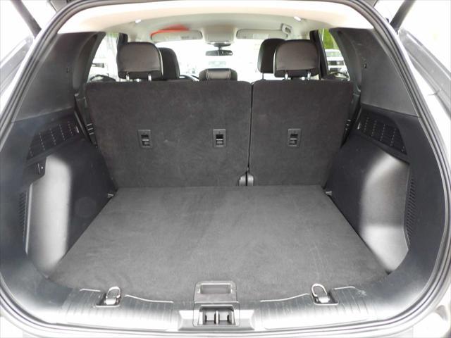 used 2022 Ford Escape car, priced at $28,550