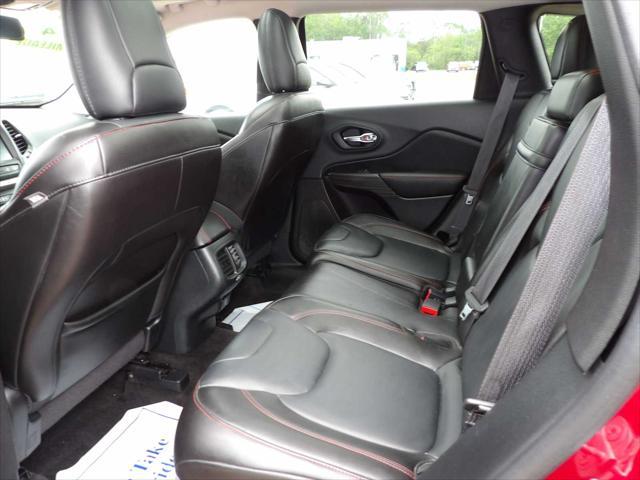 used 2015 Jeep Cherokee car, priced at $18,495